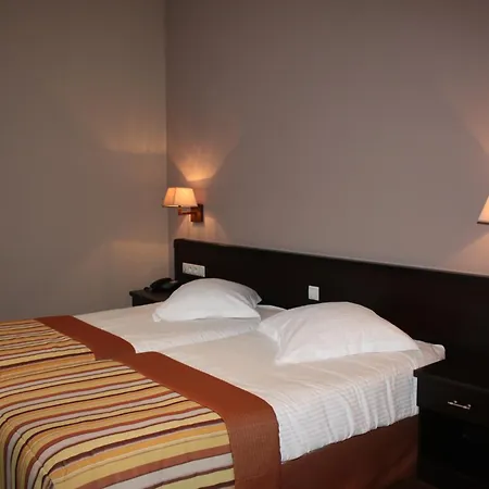 Giorgi - Centre ホテル バストーニュ