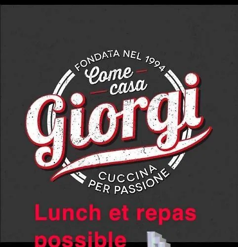 ホテル Giorgi - Centre 3*