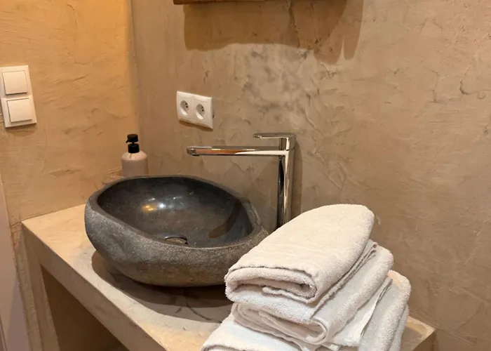 Giorgi - Centre ホテル バストーニュ