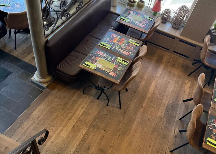 Giorgi - Centre バストーニュ