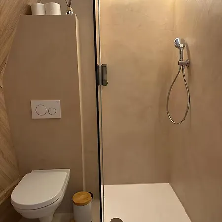 Giorgi - Centre 3*