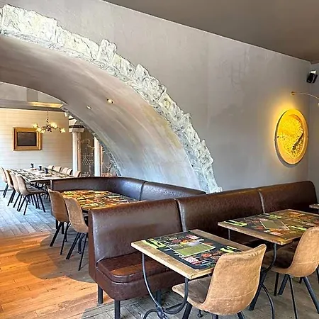 Giorgi - Centre 3* בסטון