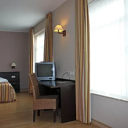 Giorgi - Centre 3*