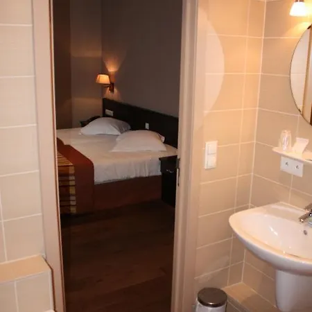 Giorgi - Centre Ξενοδοχείο Μπαστόν